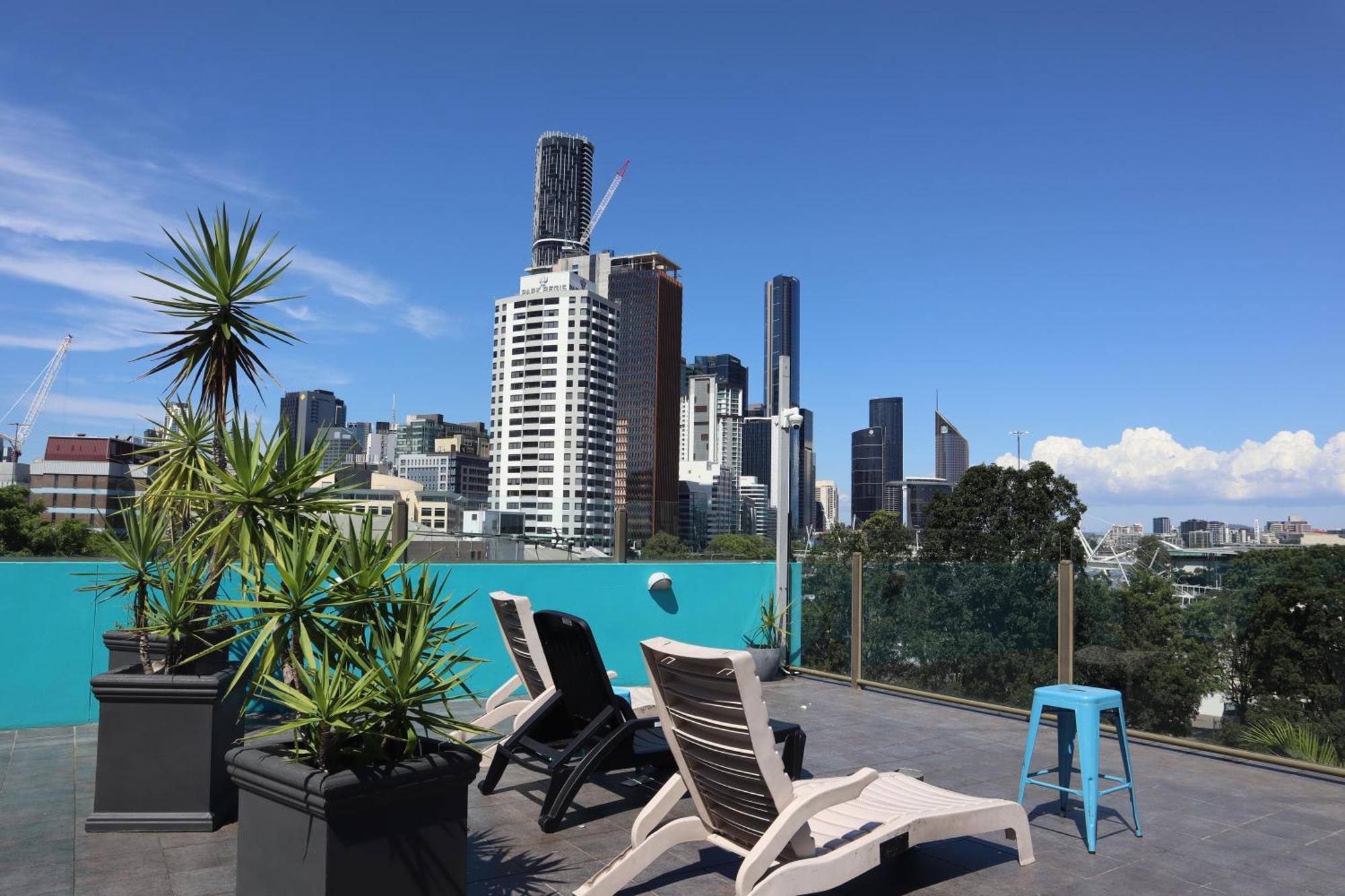 Chill Backpackers Hostel Brisbane Bagian luar foto