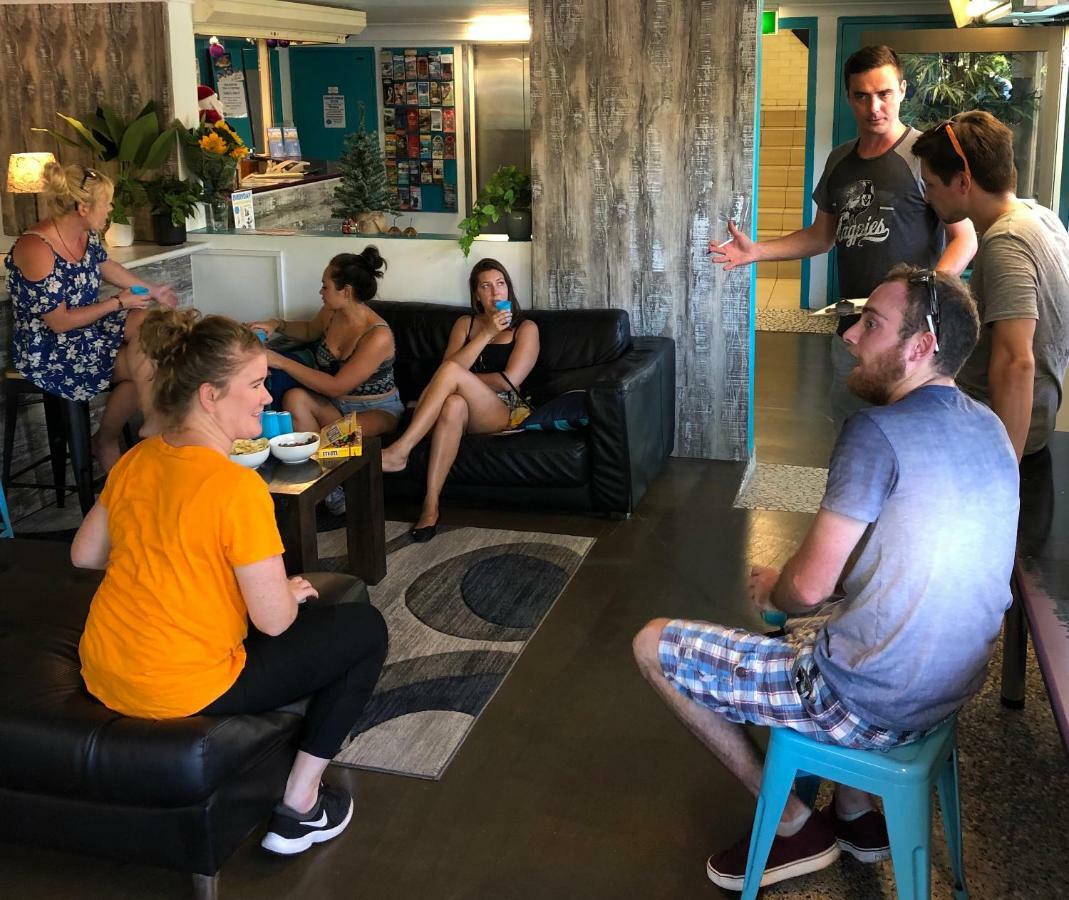 Chill Backpackers Hostel Brisbane Bagian luar foto