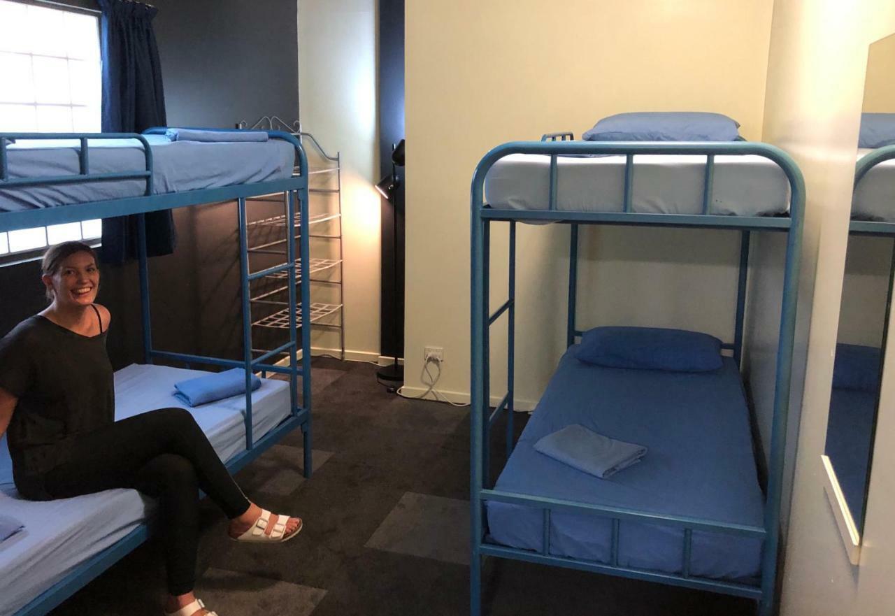 Chill Backpackers Hostel Brisbane Bagian luar foto